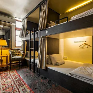  Hôtel capsule Atelier
