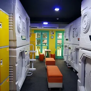 2* Kapszulahotel Galaxy Pods @ Chinatown